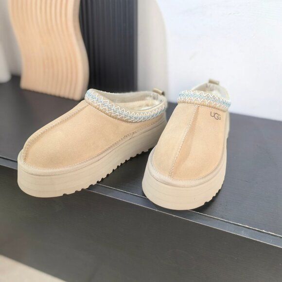 UGG Tasman Slippers Mustard Seed Womens - Picture 7 of 9